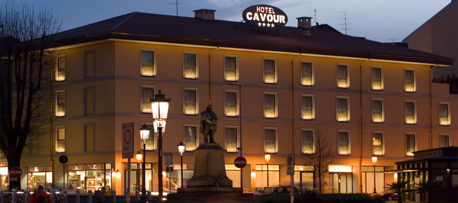 Hotel Cavour By Lvg Hotel Collection Novara Exterior foto